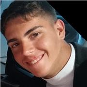 Studente al primo anno universitario offre ripetizioni per matematica e tutte le altre materie scientifiche